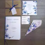 Coordinato matrimonio fiori bianchi e blu